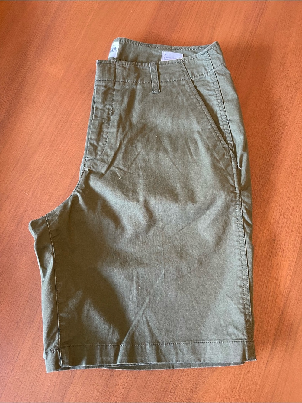 GAP Downtown Bermuda Shorts NWOT